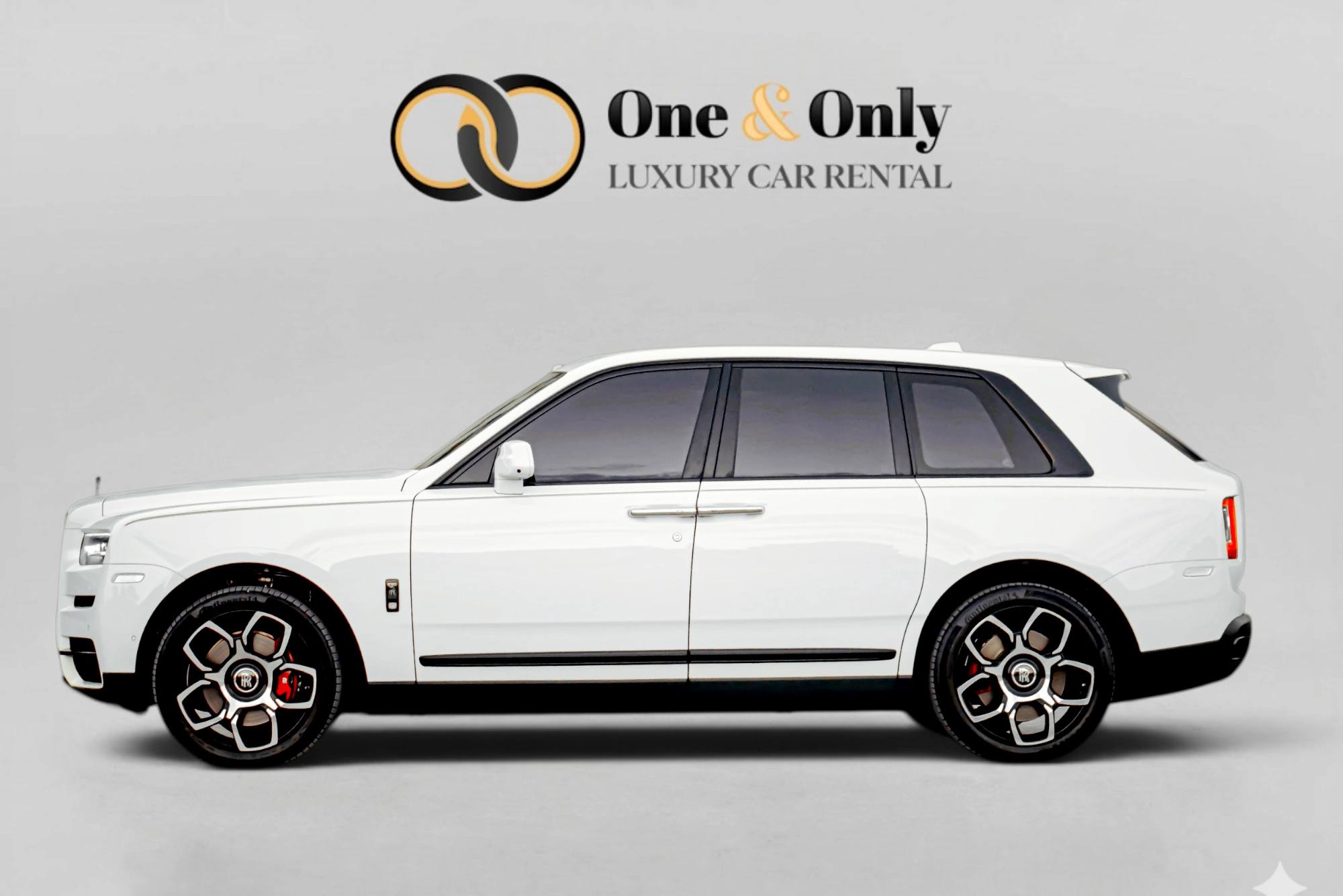 Rent Rolls Royce Cullinan Dubai - White